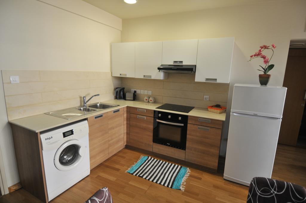 Ithaki Phinikoudes Apartment No. 204 Lárnaca Habitación foto